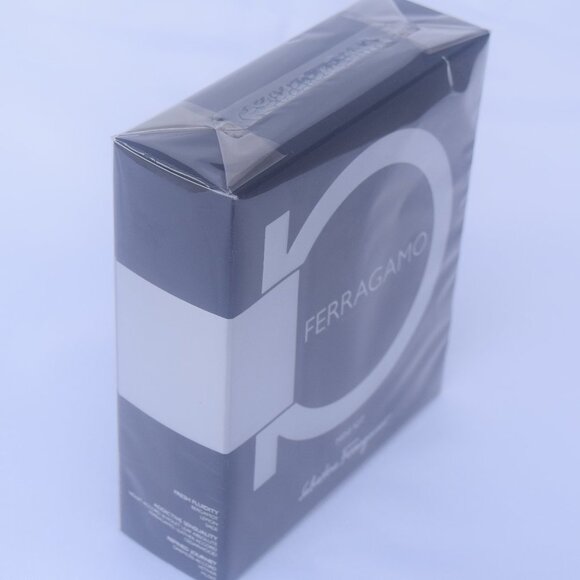 Salvatore Ferragamo Mini Kit - 2pc, Shower Gel, EDT Mini Spray , Boxed, NEW - Picture 4 of 9